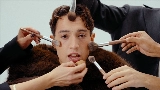 Miniatură video Model