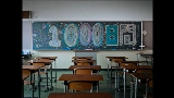 Miniatură video 1000日間